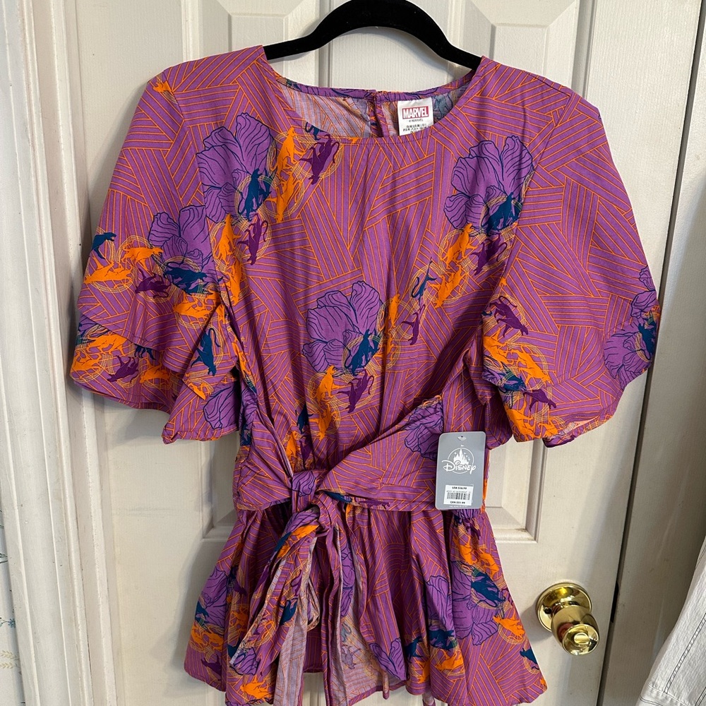 Disney Marvel wrap shirt